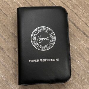 Sigma Beauty Black Premium Professional Kit